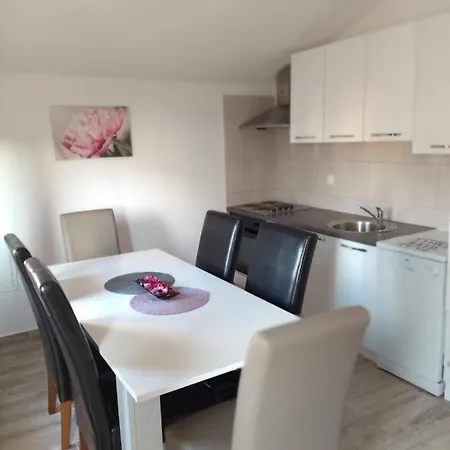 Appartement Niko-kanica